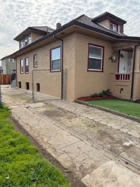 4112 8th Avenue, Sacramento, CA 95817 - #3