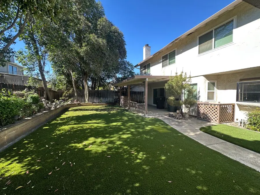 700 Kinshire Way, Patterson, CA 95363 - #2