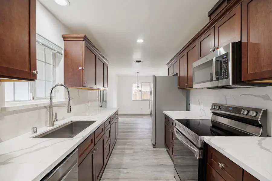 6920 Maita Circle, Sacramento, CA 95820 - #3