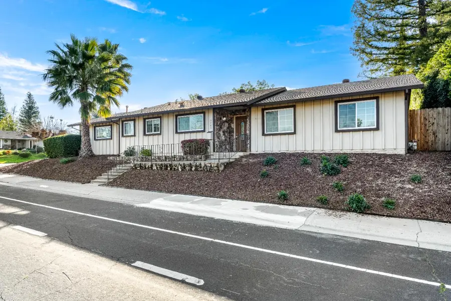 5765 Sperry Drive, Citrus Heights, CA 95621 - #2