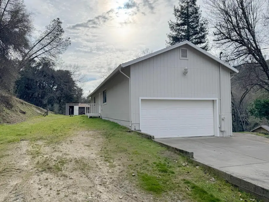 1020 Mount Aukum Court, Somerset, CA 95684 - #2