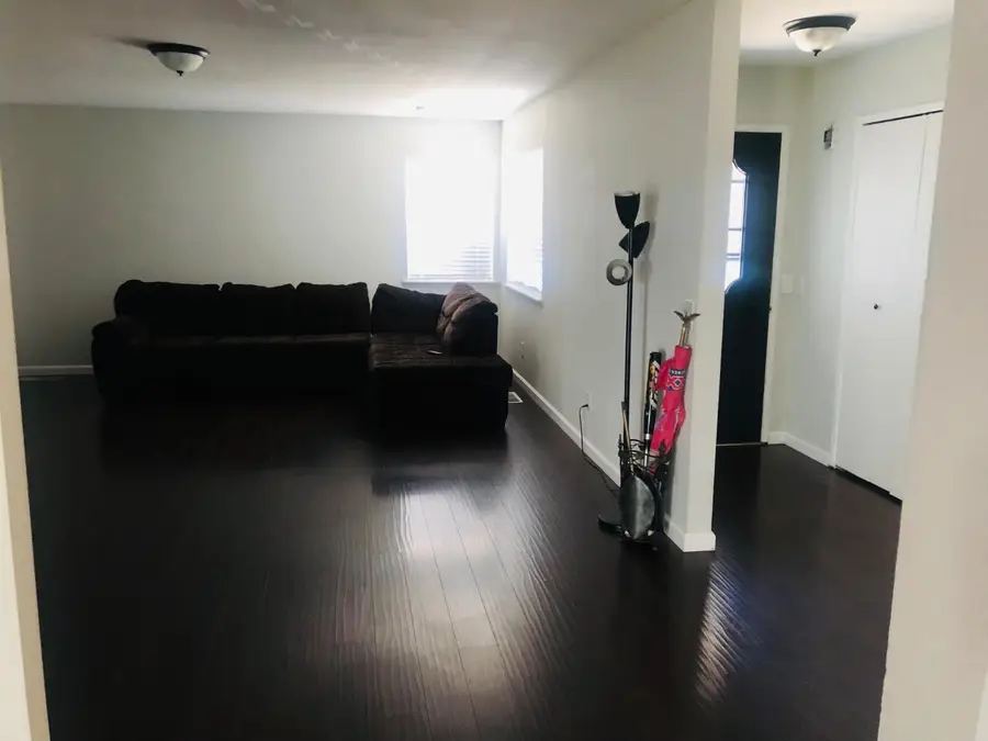 1010 E D Street, Oakdale, CA 95361 - #3