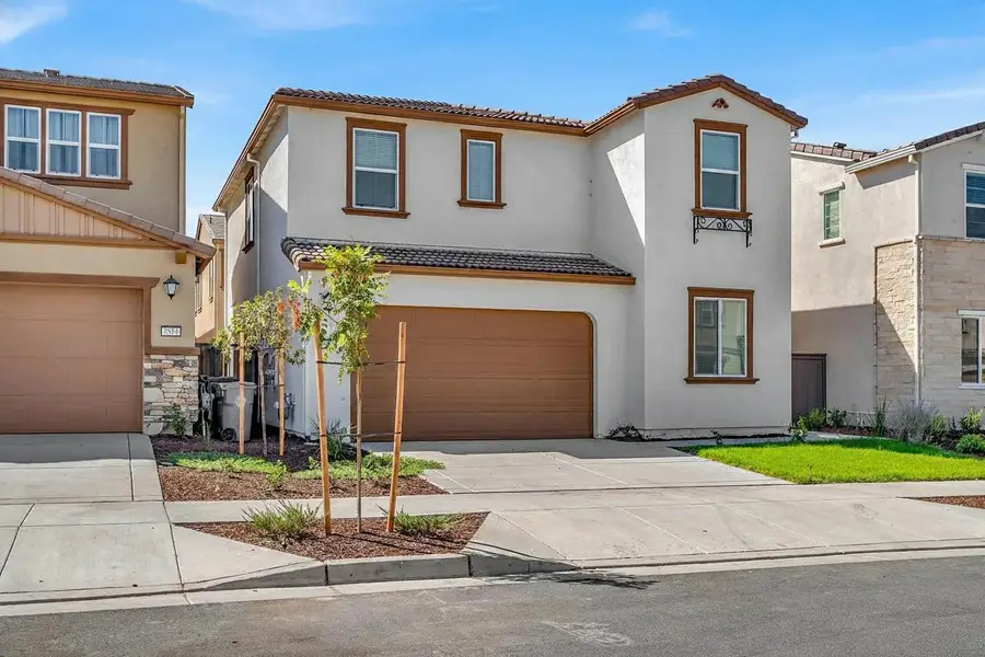 3518 Nuestra Avenue, Sacramento, CA 95835 - #3