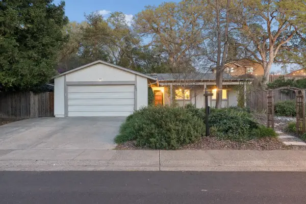 1440 W Colonial Parkway, Roseville, CA 95661