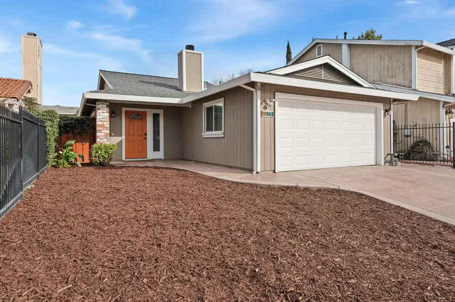 943 Rancho Roble Way, Sacramento, CA 95834 - Image #3
