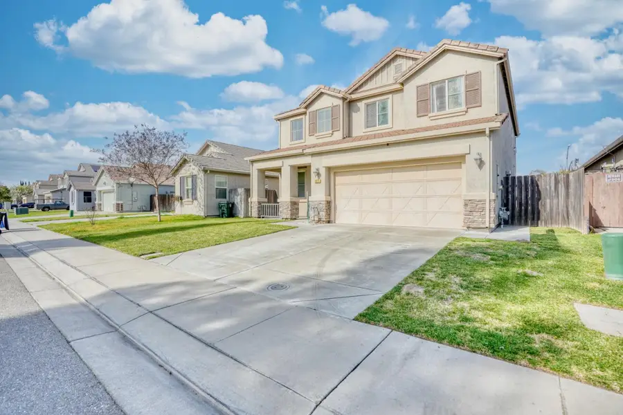 1025 Barbados Street, Manteca, CA 95337 - Image #2