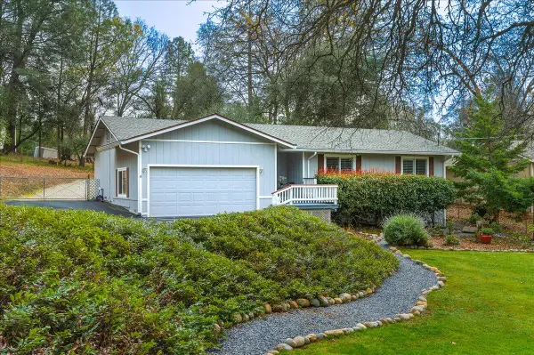 16535 Patricia Way, Grass Valley, CA 95949