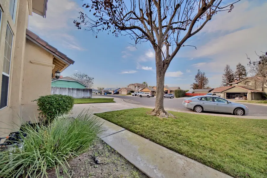 516 Carrigane Way, Manteca, CA 95337 - #2