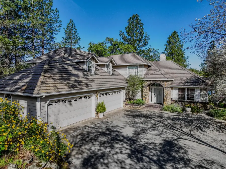23850 Star Court, Auburn, CA 95602 - #2