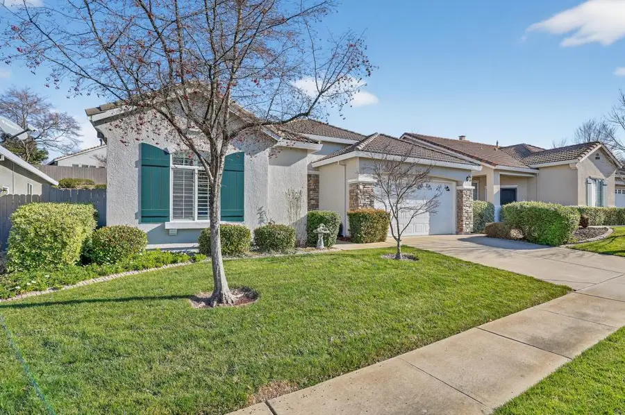 9021 Fallsmont Drive, El Dorado Hills, CA 95762 - #2