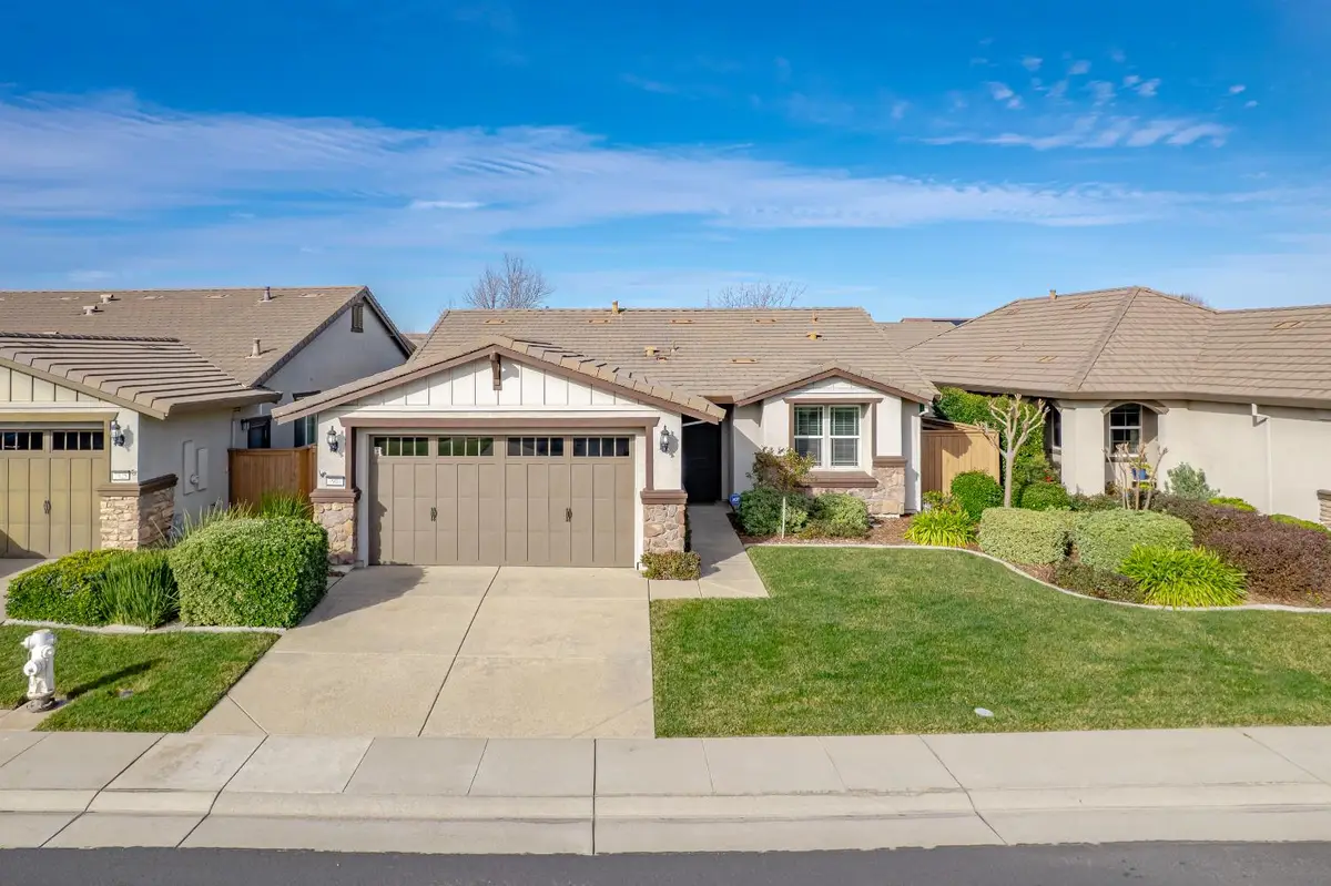 7901 Dearne Way, Elk Grove, CA 95757 - #1
