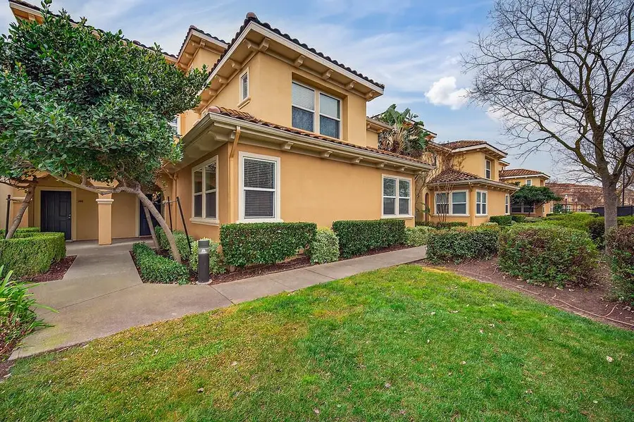 4800 Westlake Parkway #201, Sacramento, CA 95835 - #3