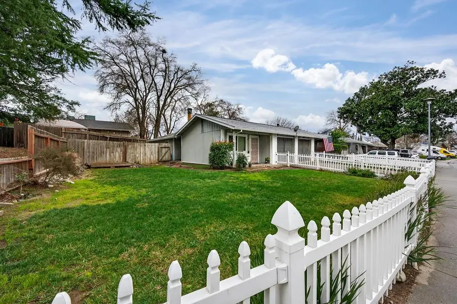 6367 Denton Way, Citrus Heights, CA 95610 - #3