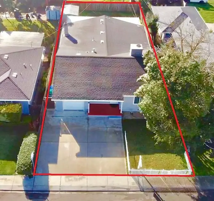 2118 W Sonoma Avenue, Stockton, CA 95204 - #3