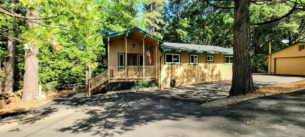 24040 Hitching Post Road, Sonora, CA 95370 - #1