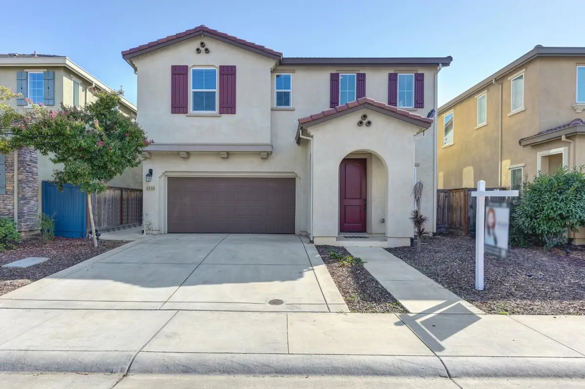 8444 Vila Gale Way, Elk Grove, CA 95757 - #1