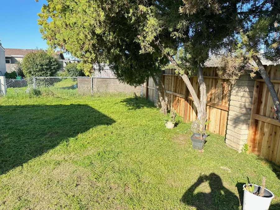 5901 Newbrook Dr #73, Riverbank, CA 95367 - #2