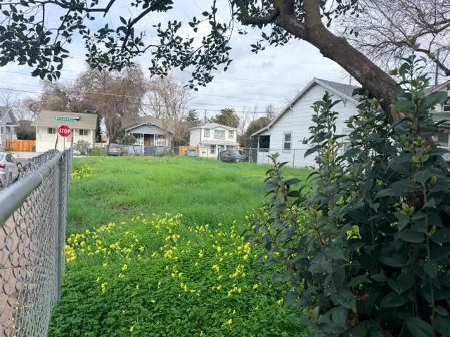 0 4000 Broadway, Sacramento, CA 95817 - #2