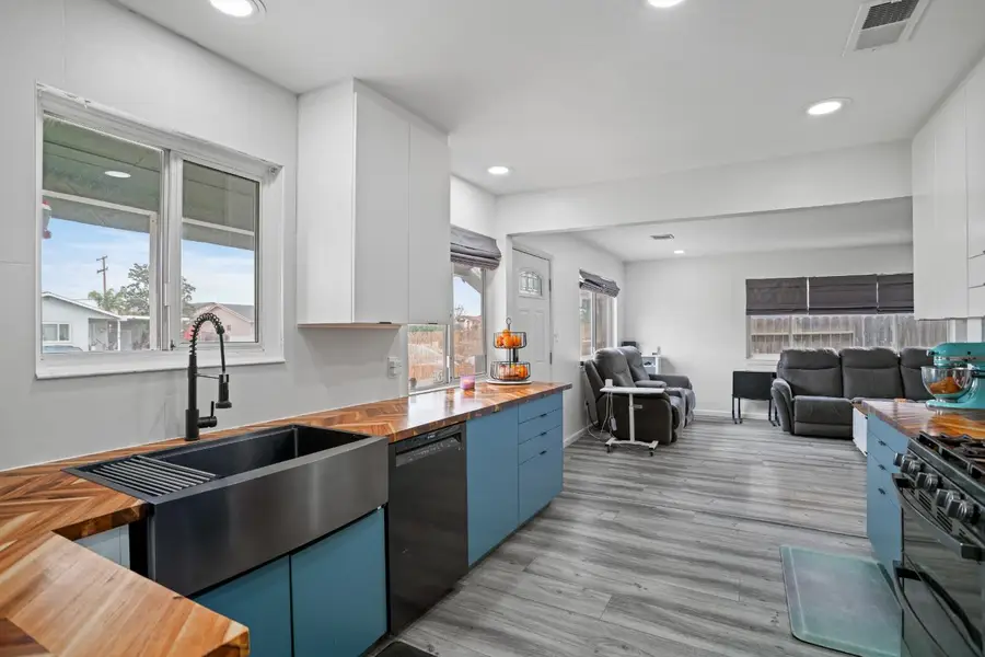 832 Jackson Street, Winters, CA 95694 - Image #2