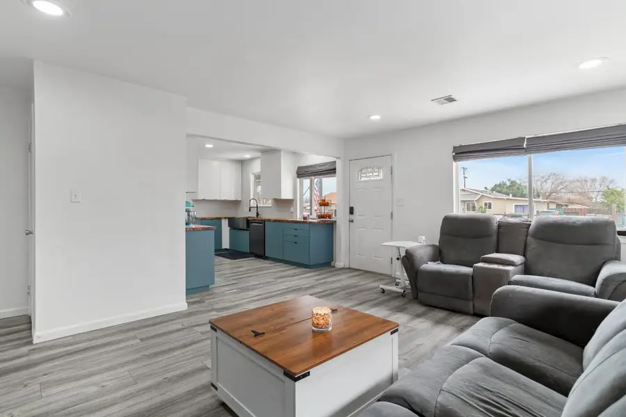 832 Jackson Street, Winters, CA 95694 - Image #3