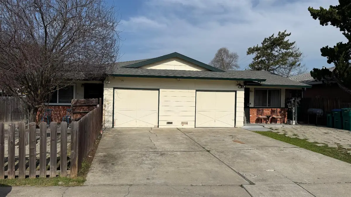 603 E Yorkshire Drive, Stockton, CA 95207 - #1