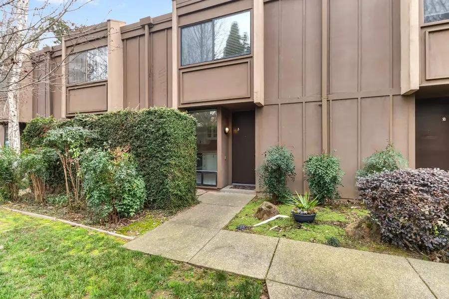 2224 Woodside Lane #3, Sacramento, CA 95825 - #3
