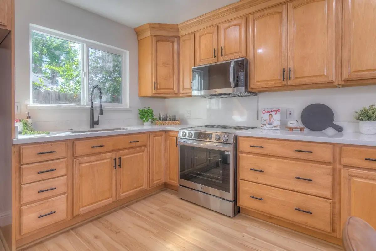 6913 Weddigen, North Highlands, CA 95660 - #1