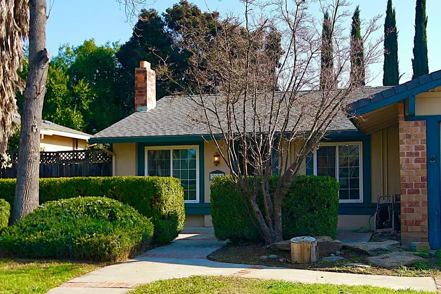 3625 Kingsport Way, Sacramento, CA 95826 - #2