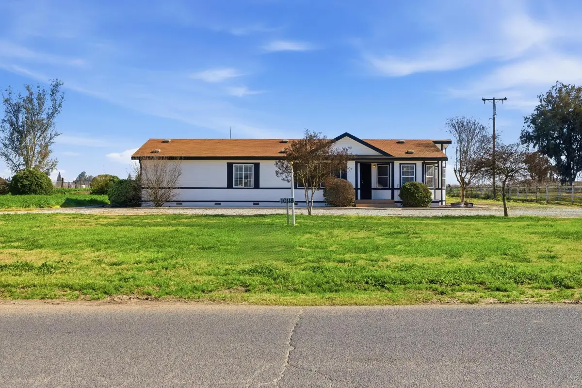 10118 Pioneer Avenue, Oakdale, CA 95361 - #1
