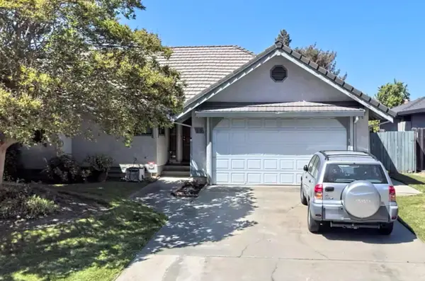 98 Las Positas Circle, Sacramento, CA 95831