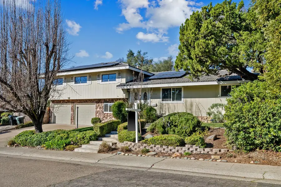 6919 Lisa Marie Way, Carmichael, CA 95608 - #3