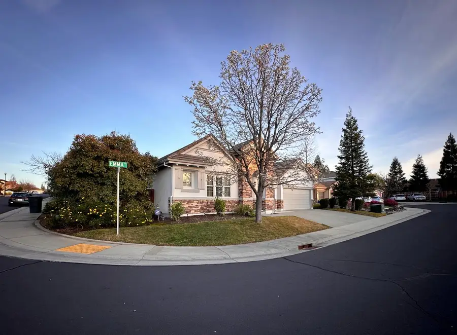 101 Emma Court, Roseville, CA 95661 - #3