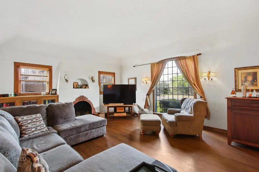 4351 63rd Street, Sacramento, CA 95820 - #3