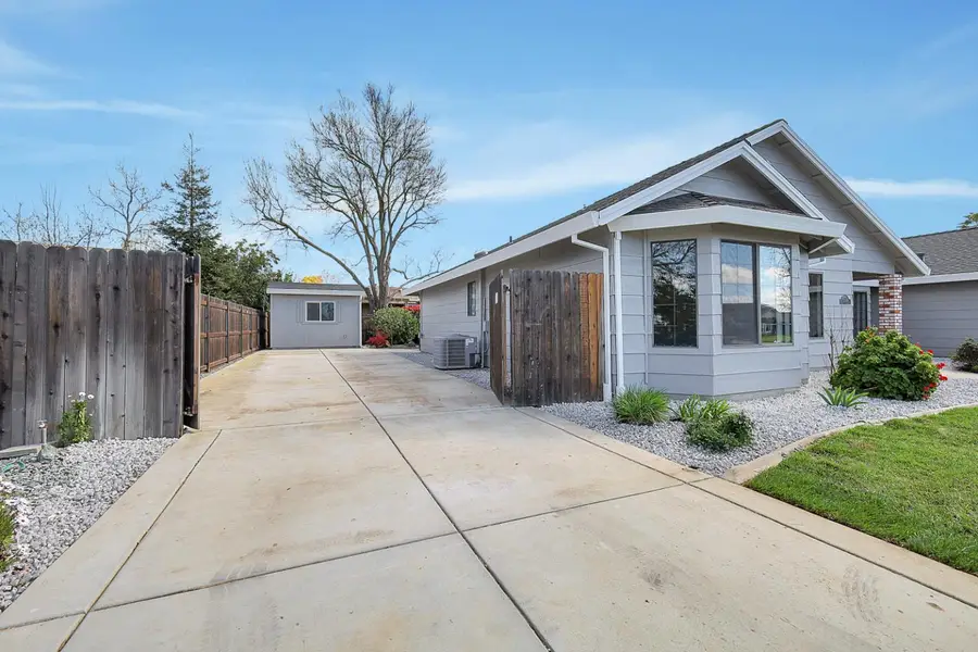 207 Country Club Drive, Colusa, CA 95932 - #3