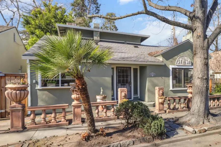 1916 44th Street #T St, Sacramento, CA 95819 - #2