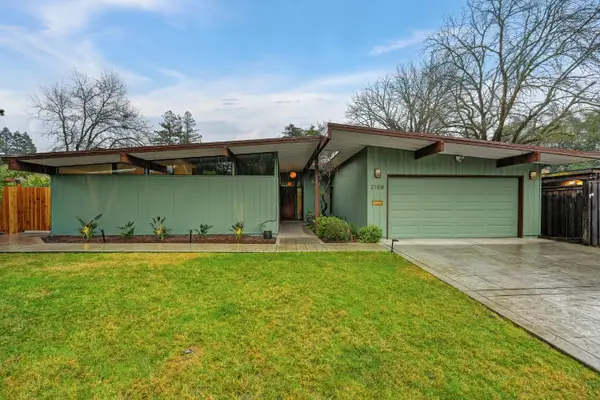 2108 Hamlet Place, Carmichael, CA 95608