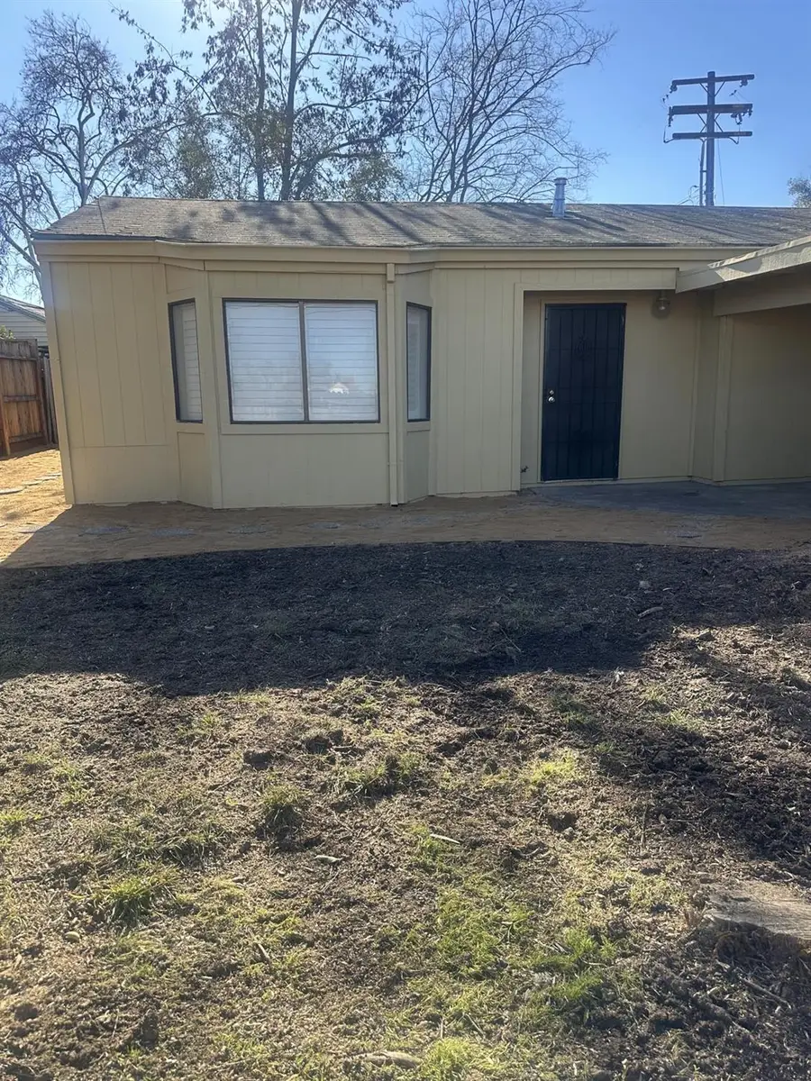 3932 NE Whitney Avenue, Sacramento, CA 95821 - #3