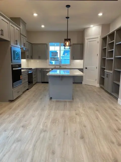 925 Acadia Court, Roseville, CA 95747 - #3