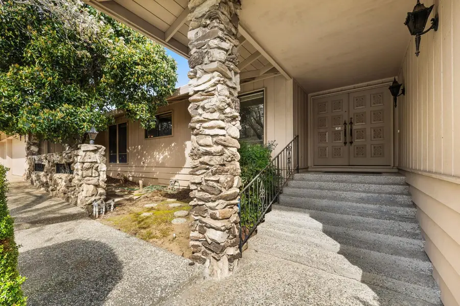 7637 Vasos Way, Fair Oaks, CA 95628 - #2