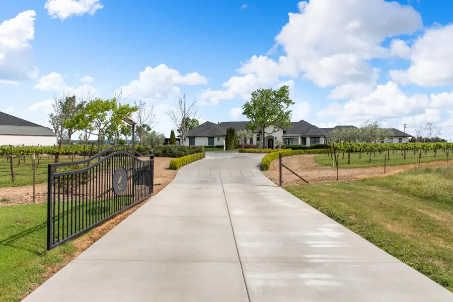 16641 Sonora Road, Oakdale, CA 95361 - #2