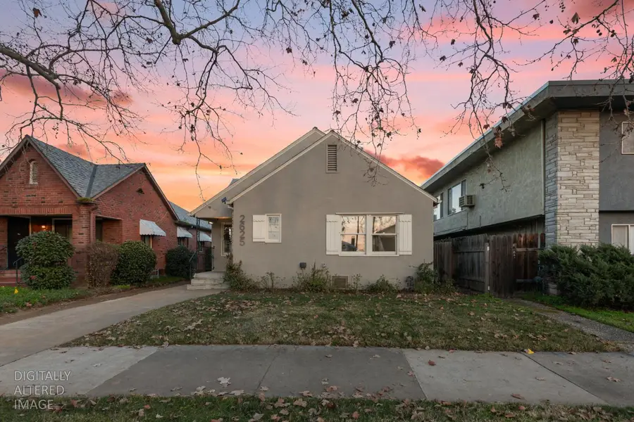 2625 27th Street, Sacramento, CA 95818 - #3