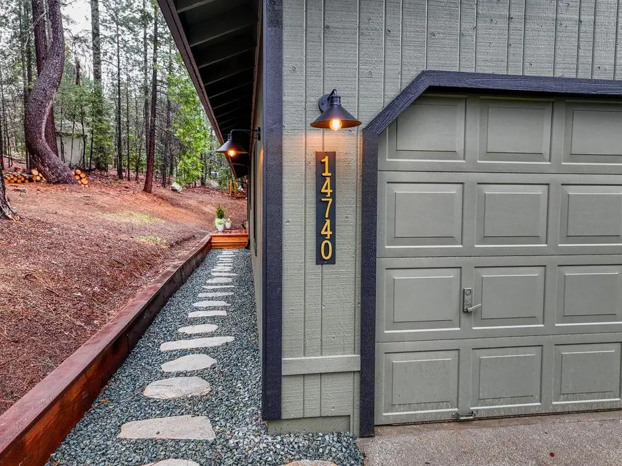 14740 Orzalli Road, Grass Valley, CA 95945 - #2