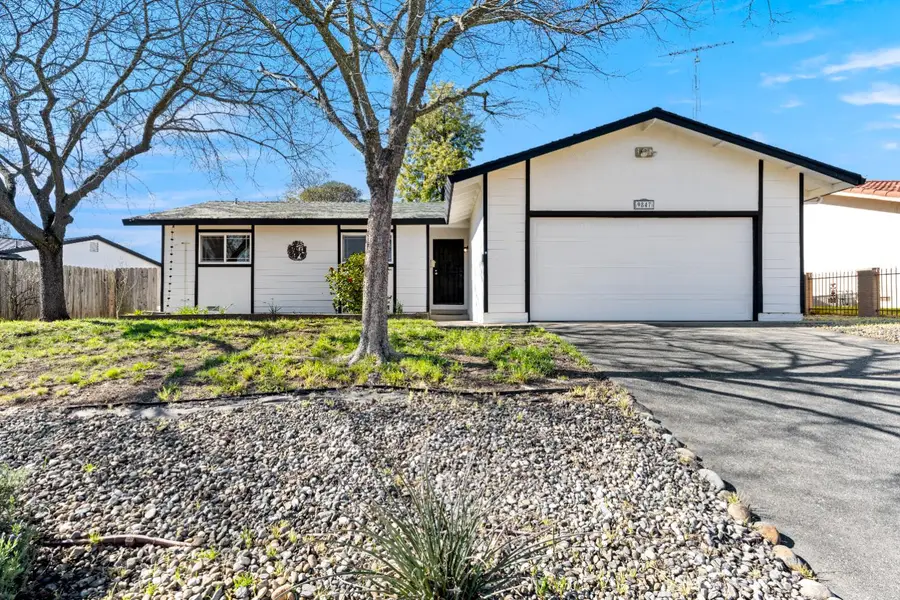 9847 Beachwood Drive, Orangevale, CA 95662 - #2