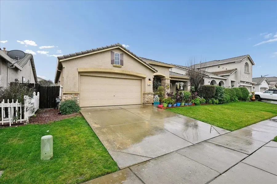 1364 Amaranth Street, Plumas Lake, CA 95961 - #2