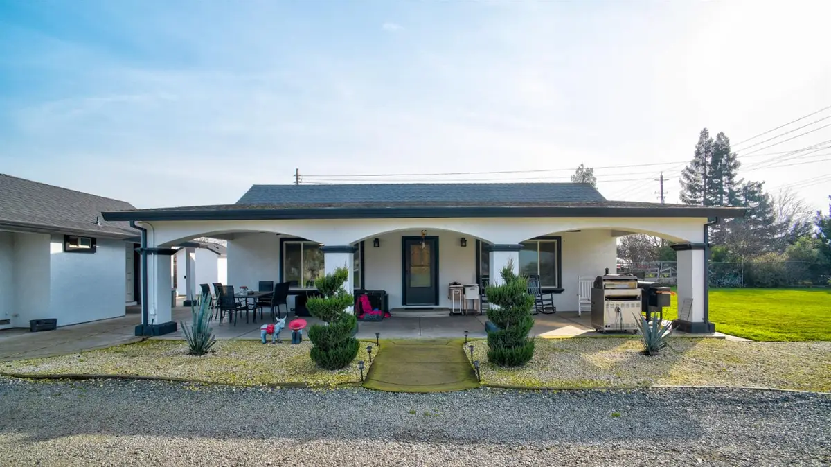 8567 Bradshaw, Elk Grove, CA 95624 - #1