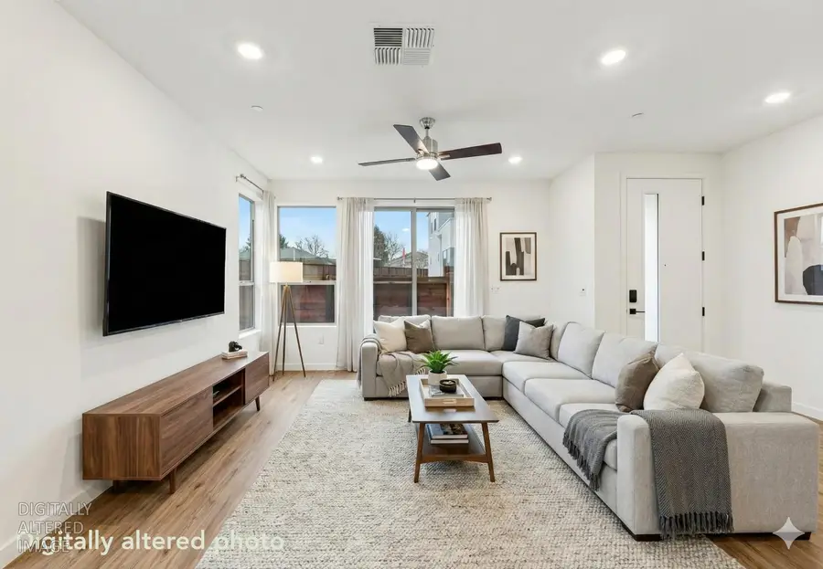 2060 Odin Walk, Sacramento, CA 95835 - #3