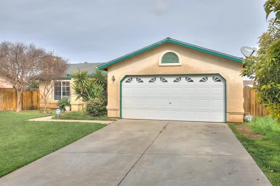 195 Antonio De Padua Court, Merced, CA 95341 - #3