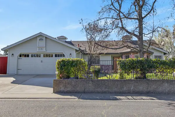 121 Silverado Circle, Roseville, CA 95678