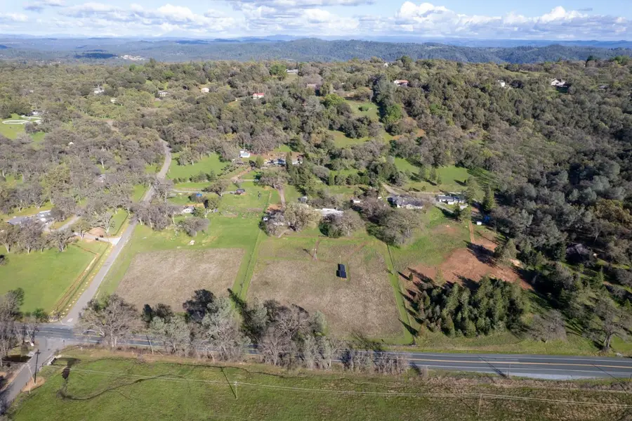 1036 First Right Road, El Dorado, CA 95623 - #3