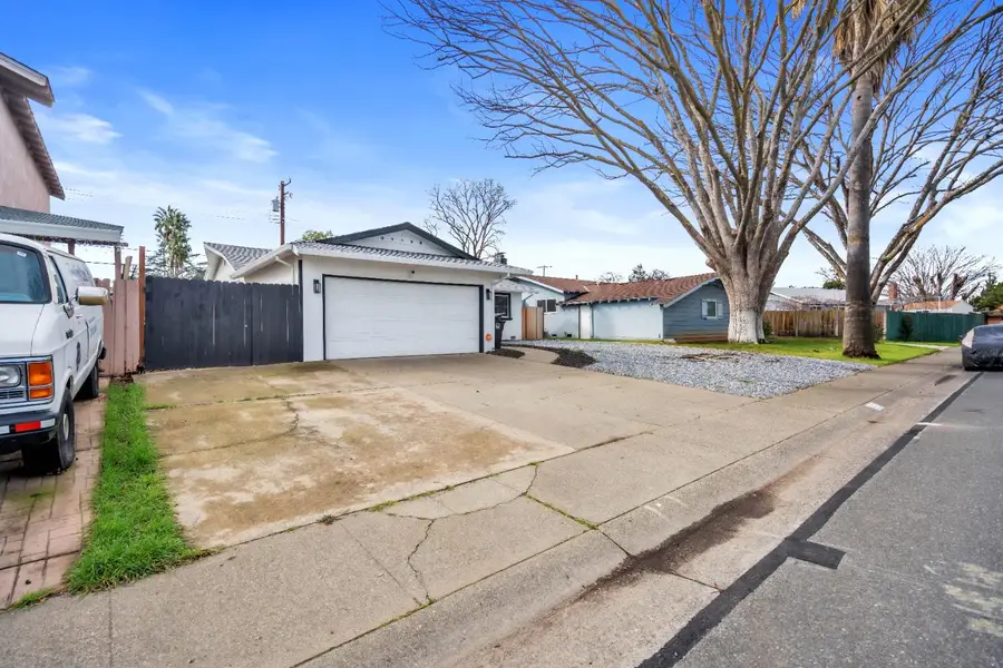 3032 Margate Way, Rancho Cordova, CA 95670 - #2